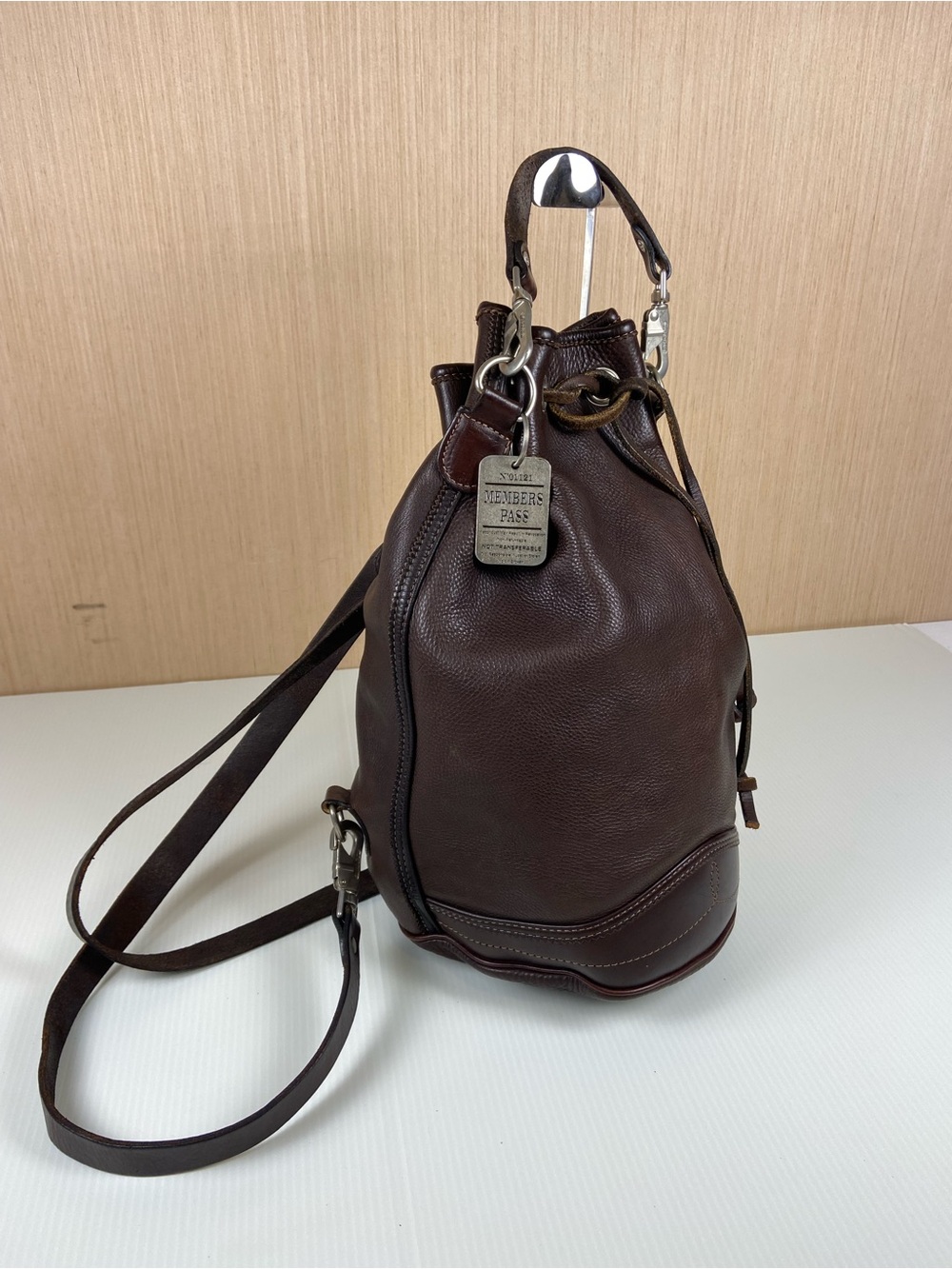 Vintage Rugby North America Brown Leather Bucket Backpack 🤎